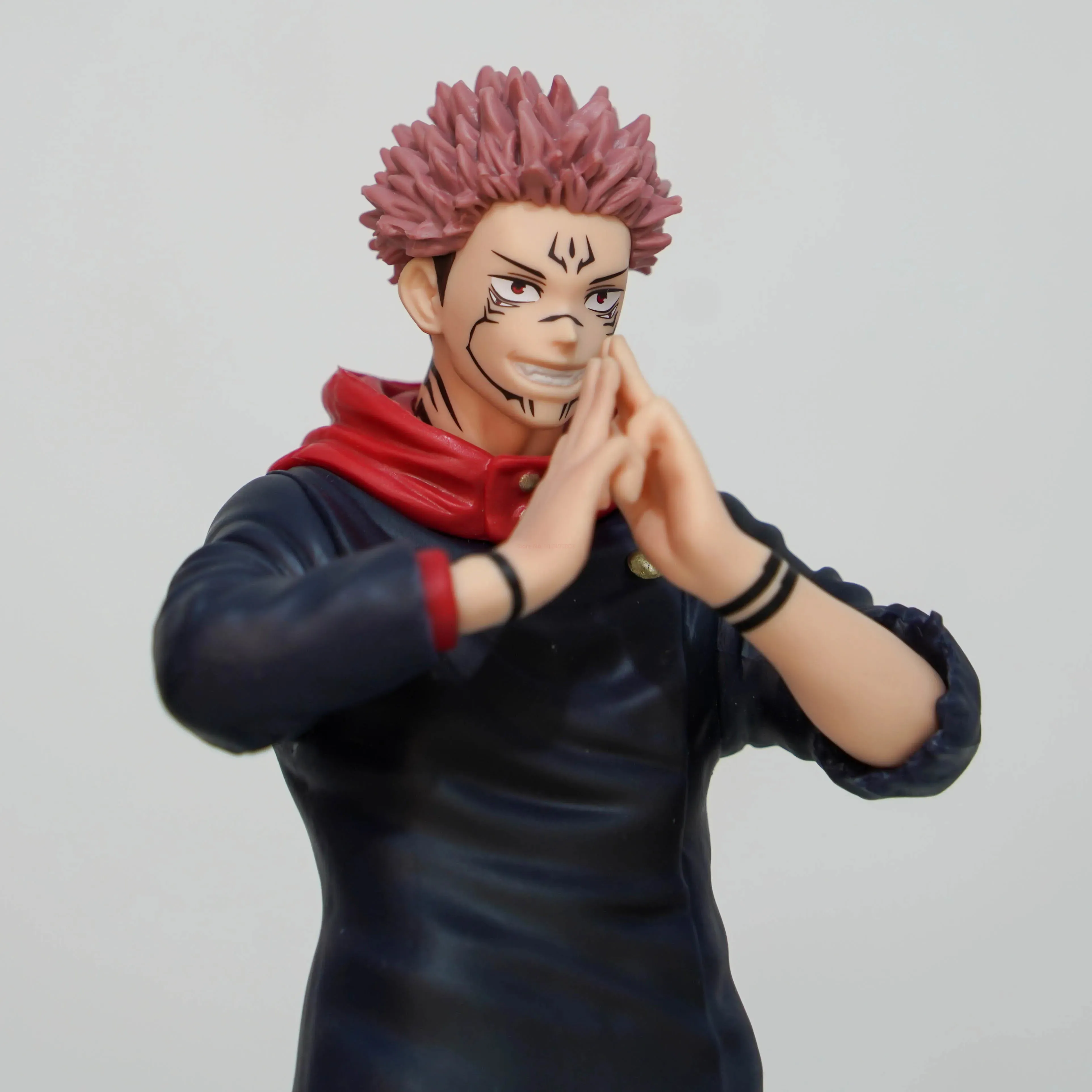 Bandai New Jujutsu Kaisen Itadori Yuji Ryomen Sukuna Gift For Men Anime Cartoon Figure Model Gift Toys