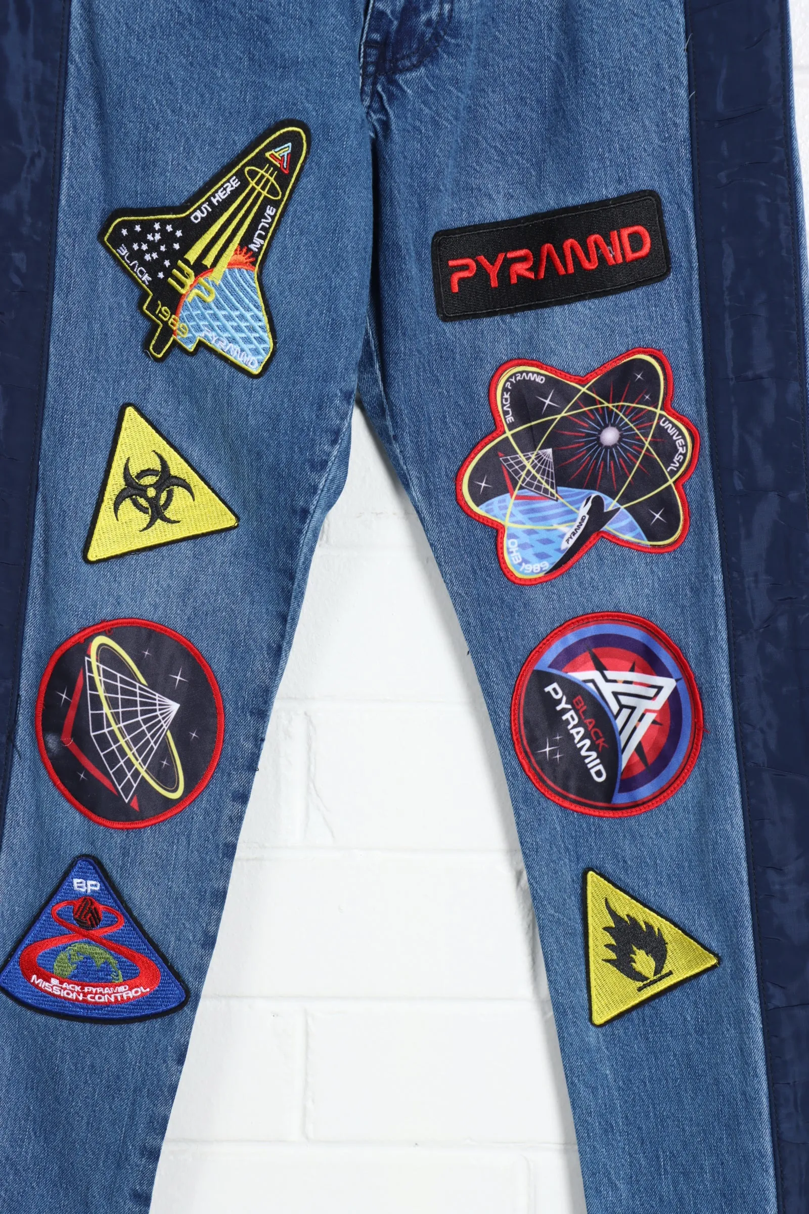 Black Pyramid Blue Embroidered Space Patch Jeans (30)