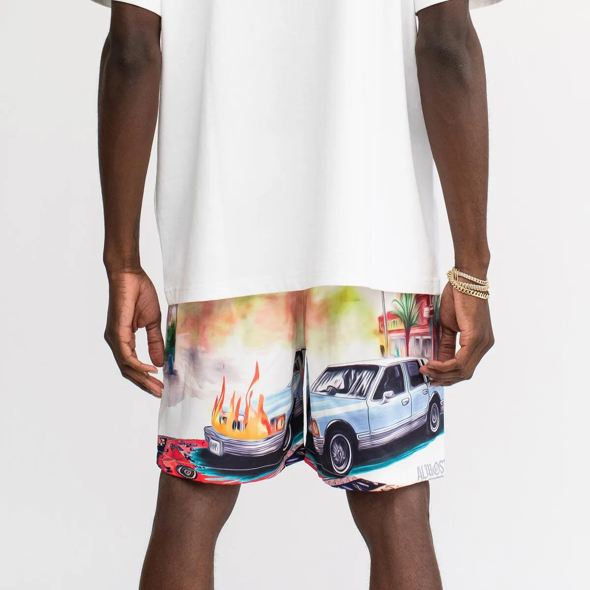 RIOT SHORTS WHITE