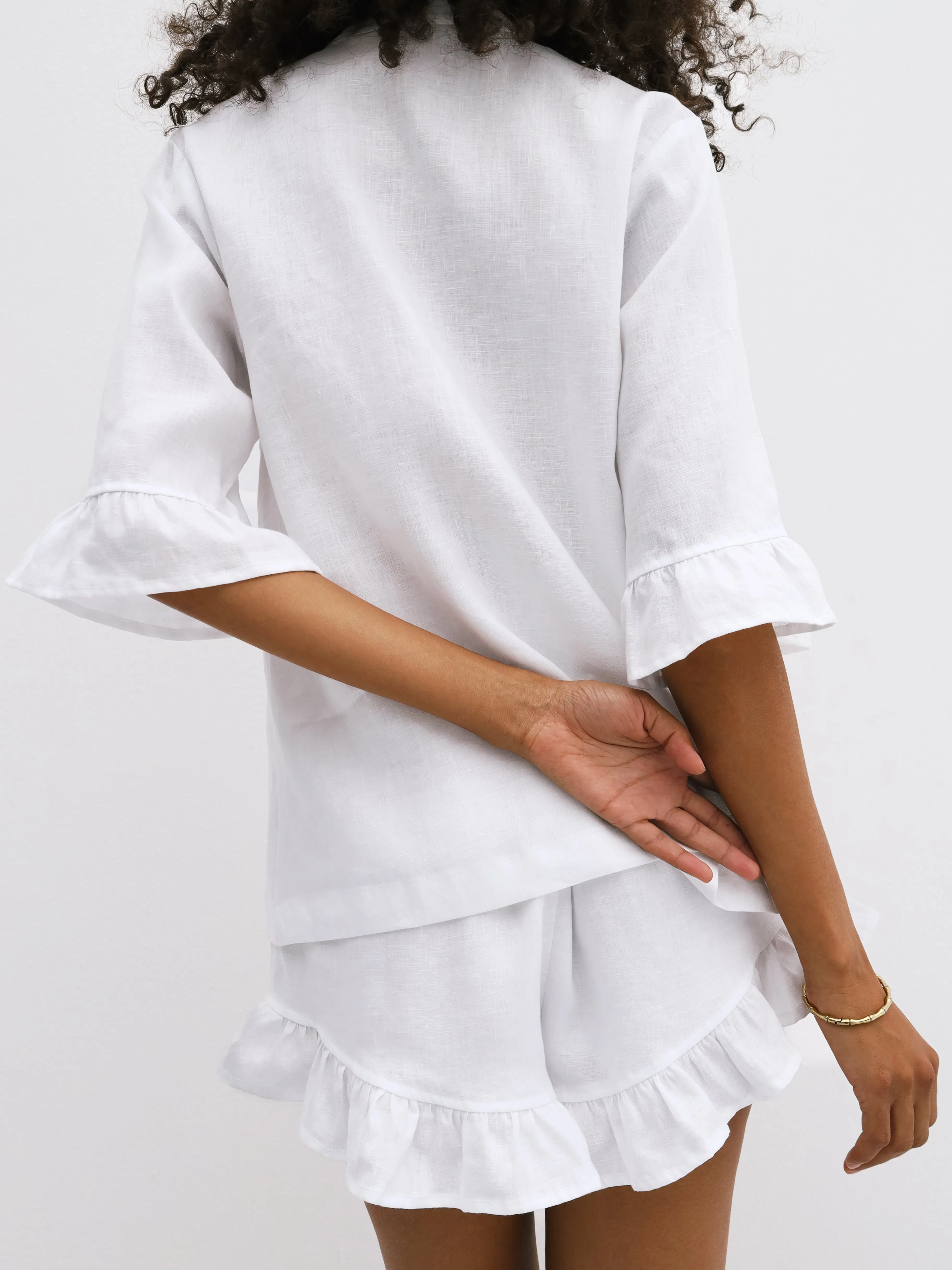 Riviera Linen Frill Edge Short | White